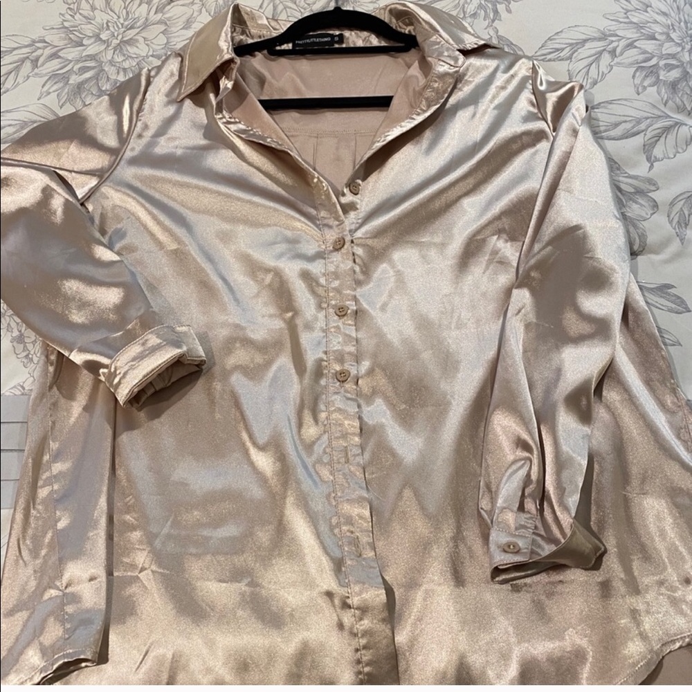 Pretty Little Thing Small Sz Silk blouse